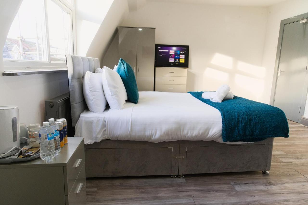 Homestay Modern Double Ensuite Close To Centre And Lfc